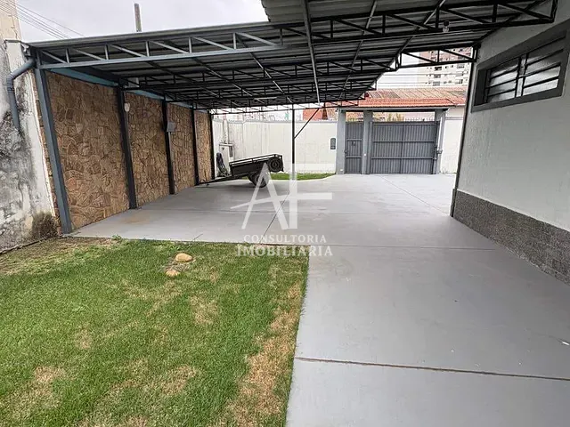 Casa com 1000m², à venda ou para alugar, no bairro Vila Paulista em Taubaté
