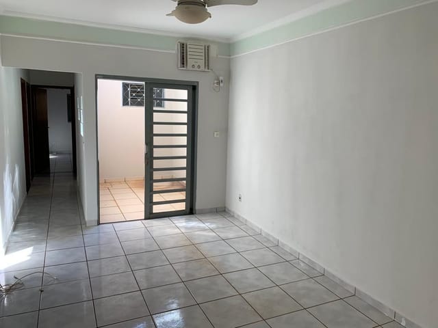 Foto do Casa - CASA 3 QUARTOS 2 VAGAS PARQUE DOS SERVIDORES | ARROYO E LUZ IMOBILIARIA LTDA