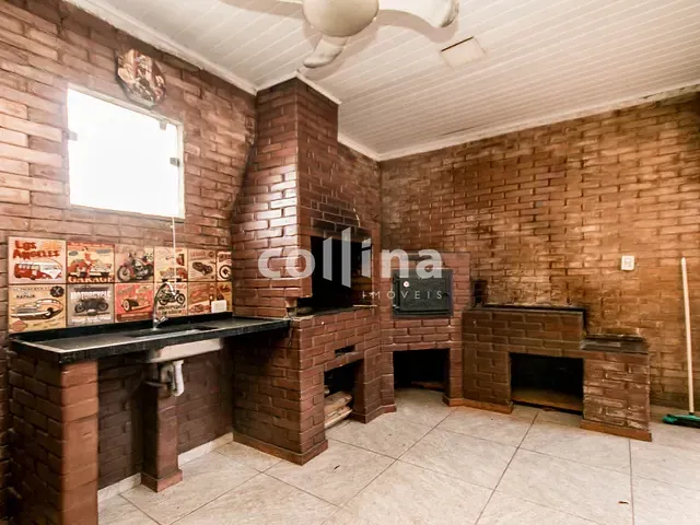 Casa com 200m² 3 quartos e 3 banheiros, à venda, no bairro Vila Ester em Carapicuíba