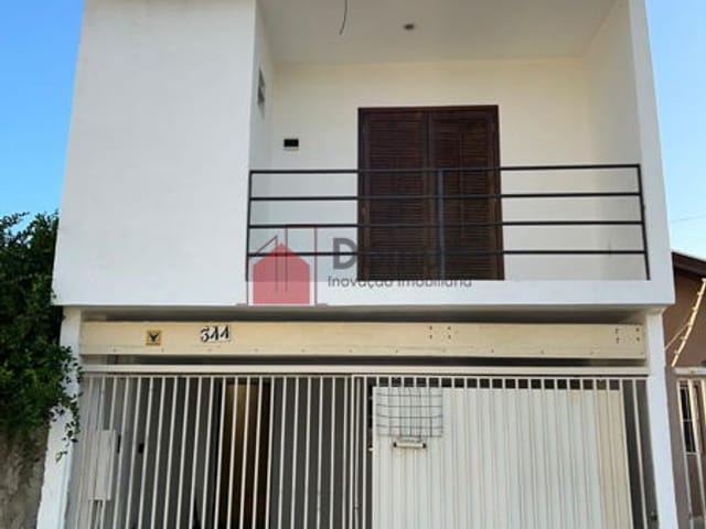 Casa à venda, no bairro Conjunto Residencial Araretama em Pindamonhangaba