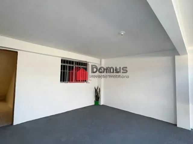 Casa à venda, no bairro Conjunto Residencial Araretama em Pindamonhangaba