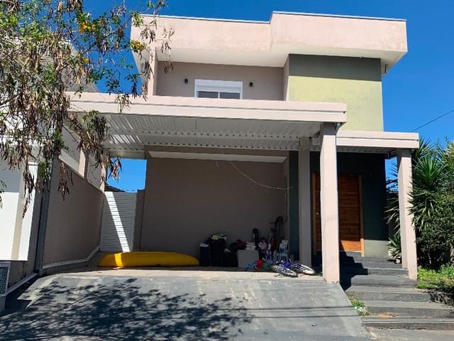 Casa com 315m² 3 quartos e 2 banheiros, à venda, no bairro Urbanova em São José dos Campos
