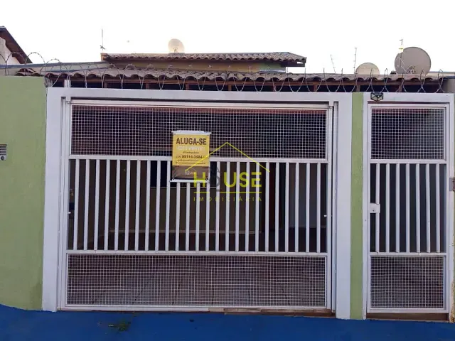 Casa 2 quartos e 1 banheiro, à venda ou para alugar, no bairro Parque Universitário em Fernandópolis