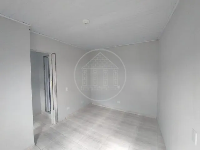 Casa com 125m² 1 quarto e 1 banheiro, para alugar, no bairro Jardim Presidente em São Paulo