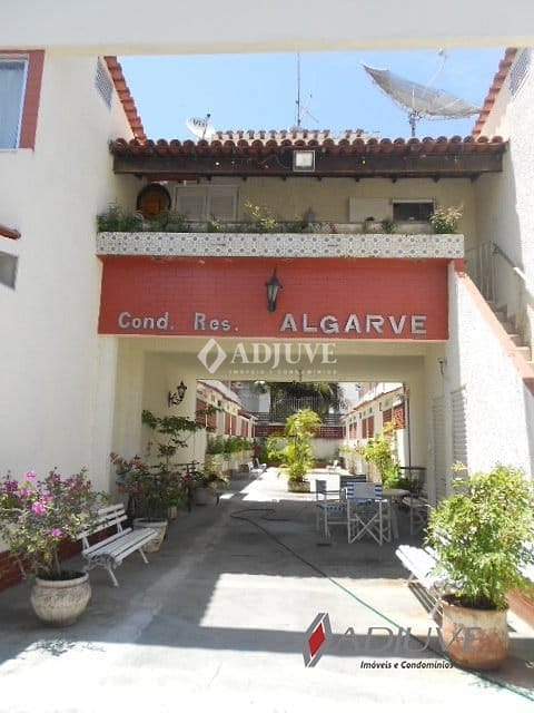 Casa à venda com 2 quartos, 60m² - Foto 16