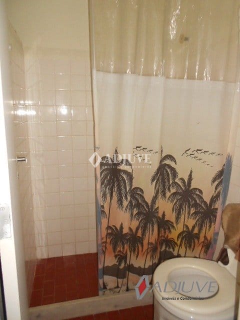 Casa à venda com 2 quartos, 60m² - Foto 6