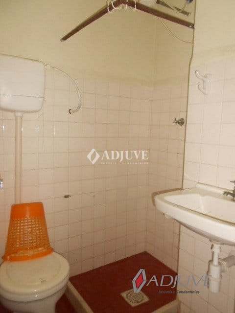 Casa à venda com 2 quartos, 60m² - Foto 14
