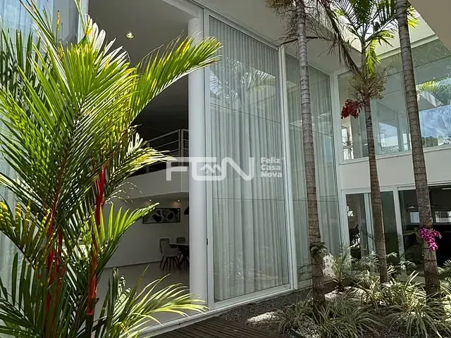 Casa 4 quartos e 5 banheiros, para alugar, no bairro Busca Vida (Abrantes) em Camaçari