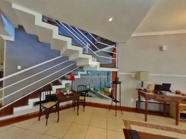 Casa com 415m² 4 quartos e 4 banheiros, à venda ou para alugar, no bairro Urbanova em São José dos Campos