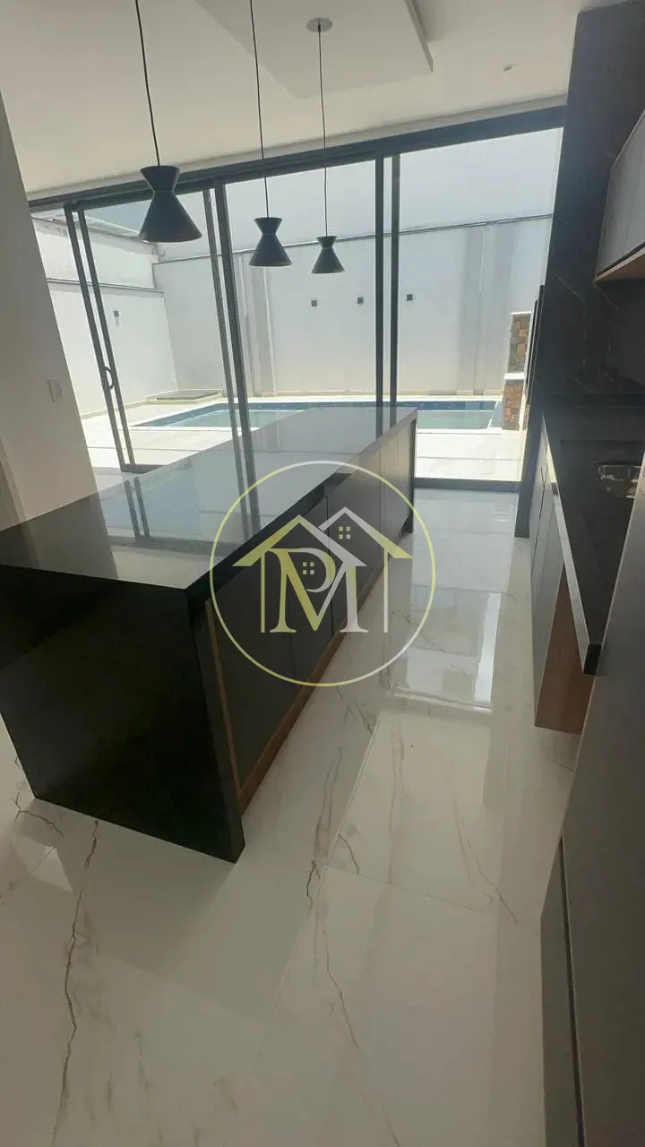 Casa, 4 quartos, 240 m² - Foto 13