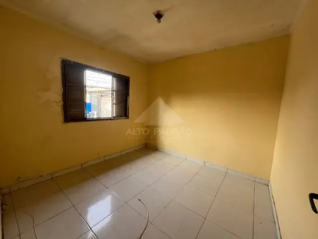 Casa com 114m² 3 quartos e 2 banheiros, à venda, no bairro Jardim Pilar em Mauá