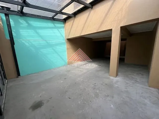 Casa com 114m² 3 quartos e 2 banheiros, à venda, no bairro Jardim Pilar em Mauá