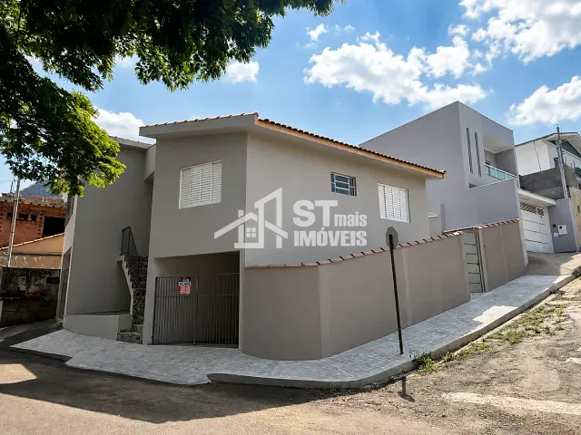 Casa com 150m² 2 quartos e 1 banheiro, à venda, no bairro Jardim Alto da Serra em Andradas