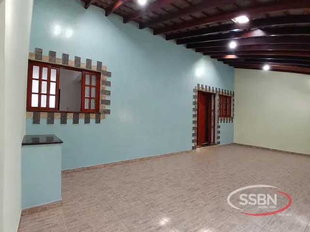 Casa 2 quartos e 1 banheiro, para alugar, no bairro Jardim Capuava em Nova Odessa