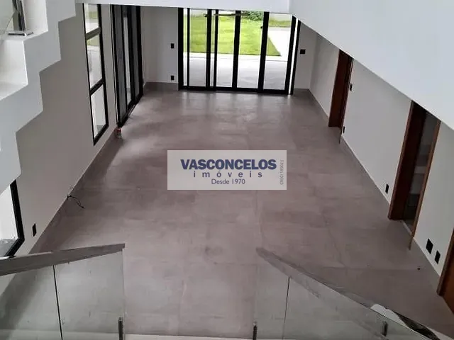 Casa com 400m² 4 quartos e 6 banheiros, à venda, no bairro Urbanova em São José dos Campos