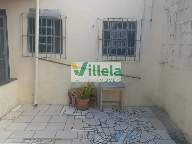 Casa 1 quarto e 1 banheiro, para alugar, no bairro Centro em Poá