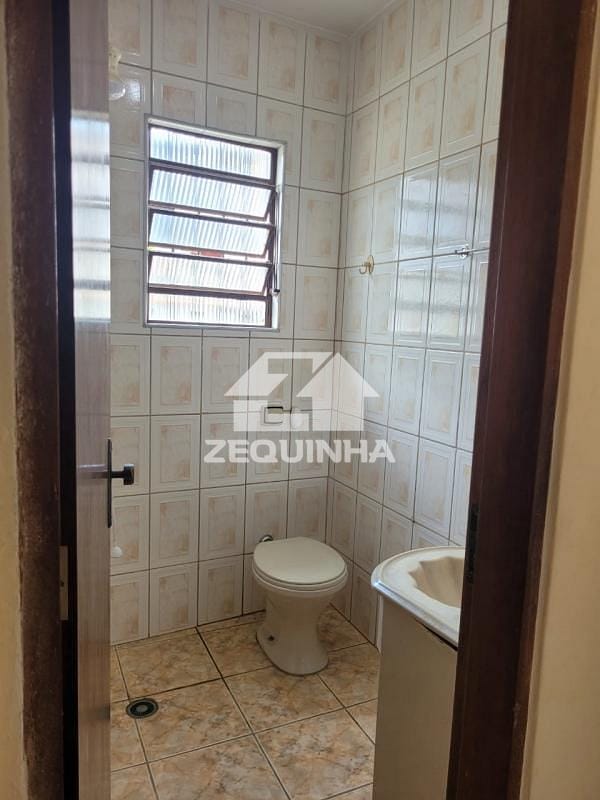 Casa à venda com 3 quartos, 160m² - Foto 10