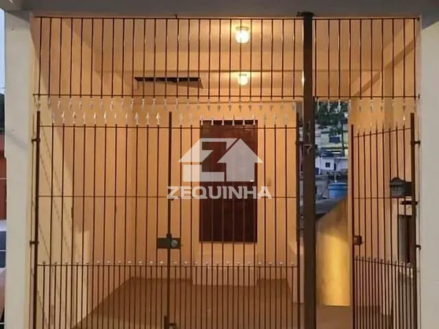 Casa com 170m² 3 quartos e 2 banheiros, à venda, no bairro Helena Maria em Osasco