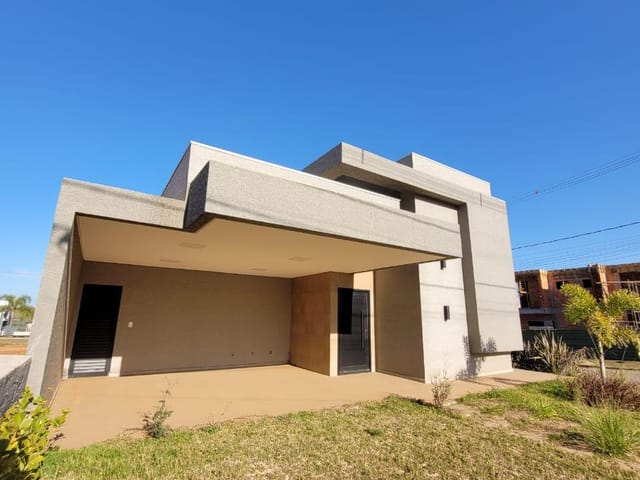 Casa com 311m² 3 quartos e 3 banheiros, à venda, no bairro Jardim Carvalho em Ponta Grossa