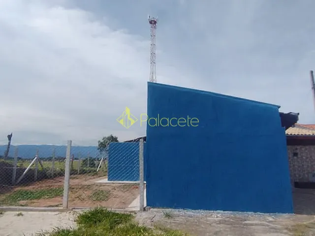 Casa 2 quartos e 2 banheiros, à venda, no bairro Residencial Comercial Cidade Vista Alegre em Pindamonhangaba
