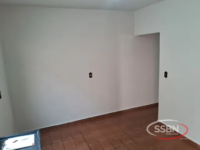 Casa 1 quarto e 1 banheiro, para alugar, no bairro Jardim Europa em Nova Odessa
