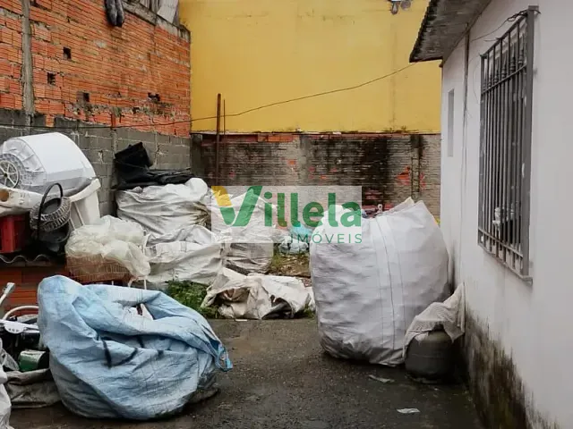 Casa 2 quartos e 2 banheiros, à venda, no bairro Jardim Anita em Itaquaquecetuba
