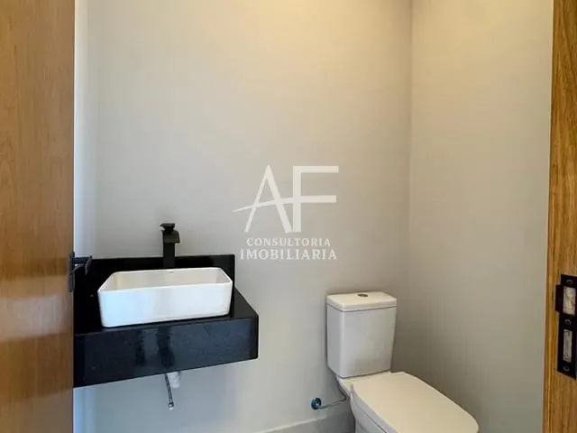 Casa 3 quartos e 5 banheiros, à venda, no bairro Dos Guedes em Tremembé