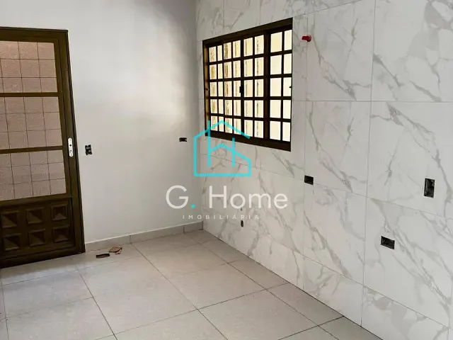 Casa com 125m² 3 quartos e 1 banheiro, à venda, no bairro Jardim Parana em Cambé