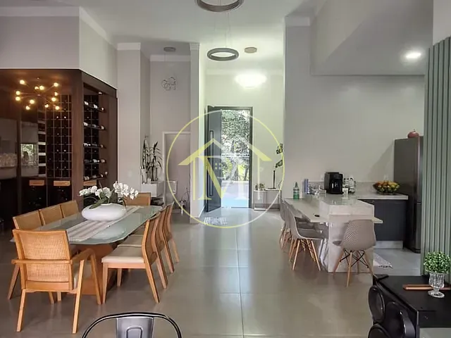 Casa com 1000m² 3 quartos e 6 banheiros, à venda, no bairro Caguaçu em Sorocaba