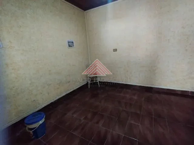 Casa com 165m² 2 quartos e 1 banheiro, à venda, no bairro Vila Guarani em Mauá