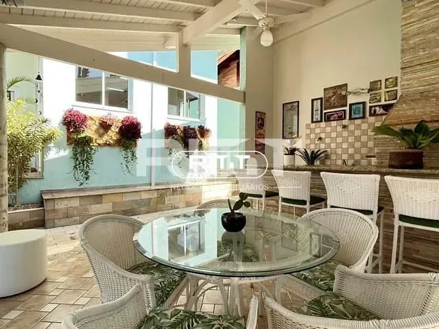 Casa com 450m² 3 quartos e 3 banheiros, à venda, no bairro Jardim Alto da Colina em Valinhos