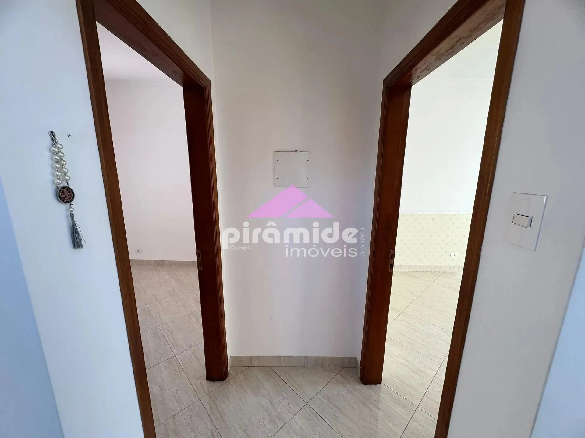 Casa, 3 quartos, 222 m² - Foto 6