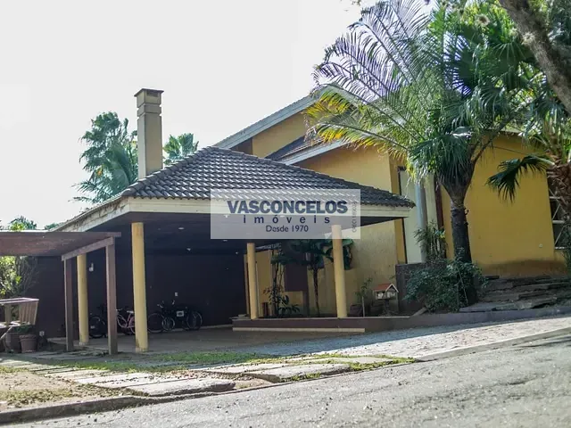Casa com 840m² 4 quartos e 6 banheiros, à venda, no bairro Jardim Califórnia em Jacareí