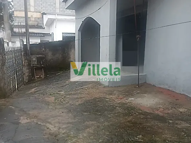 Casa 3 quartos e 1 banheiro, para alugar, no bairro Centro em Poá