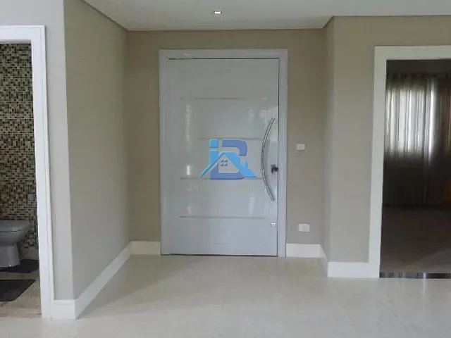 Casa com 726m² 4 quartos e 2 banheiros, à venda, no bairro Bairro Itapema em Itatiba