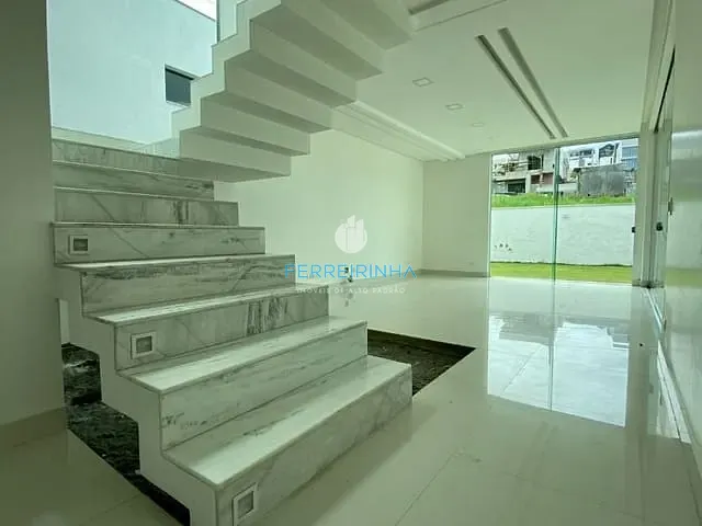Casa com 490m² 3 quartos e 4 banheiros, à venda ou para alugar, no bairro Condomínio Residencial Jaguary em São José dos Campos