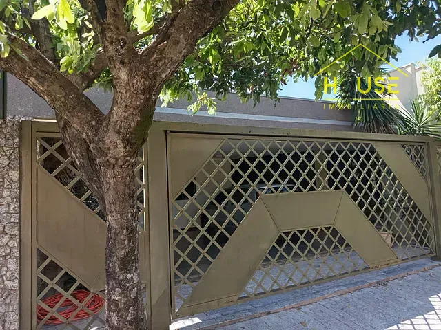Casa com 484m² 3 quartos e 3 banheiros, à venda, no bairro Centro em Fernandópolis