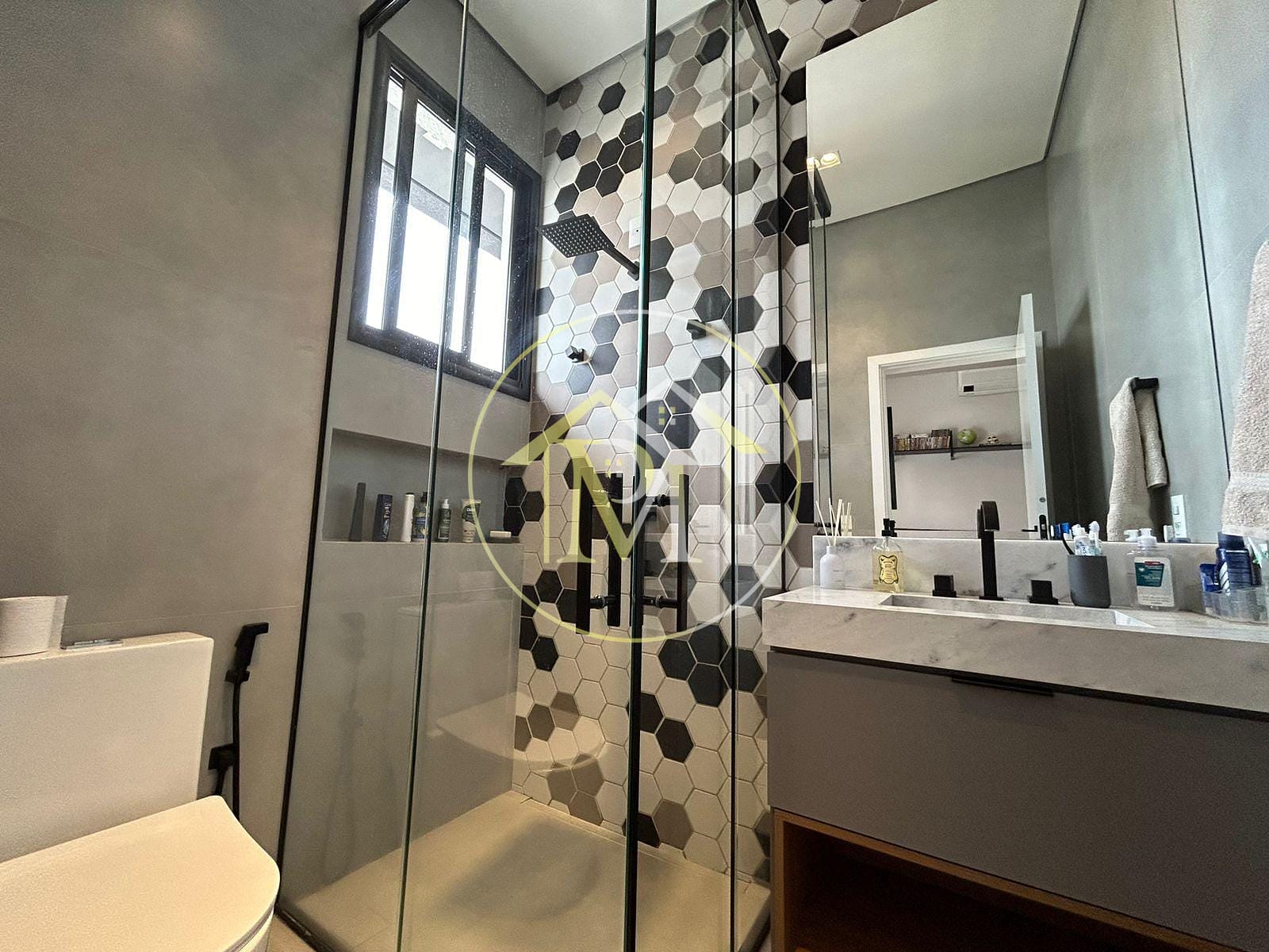Casa à venda e aluguel com 4 quartos, 323m² - Foto 7
