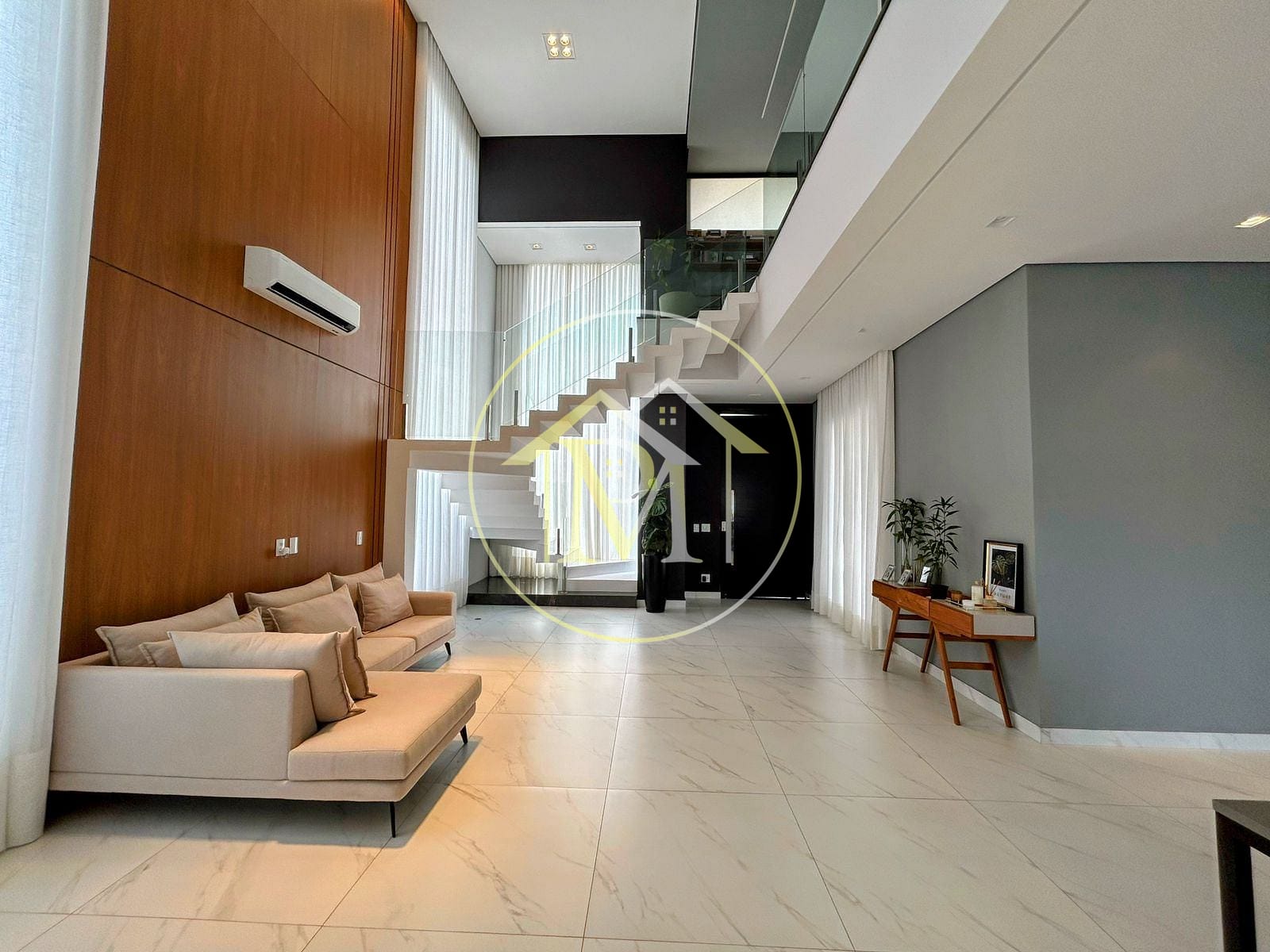 Casa à venda e aluguel com 4 quartos, 323m² - Foto 21