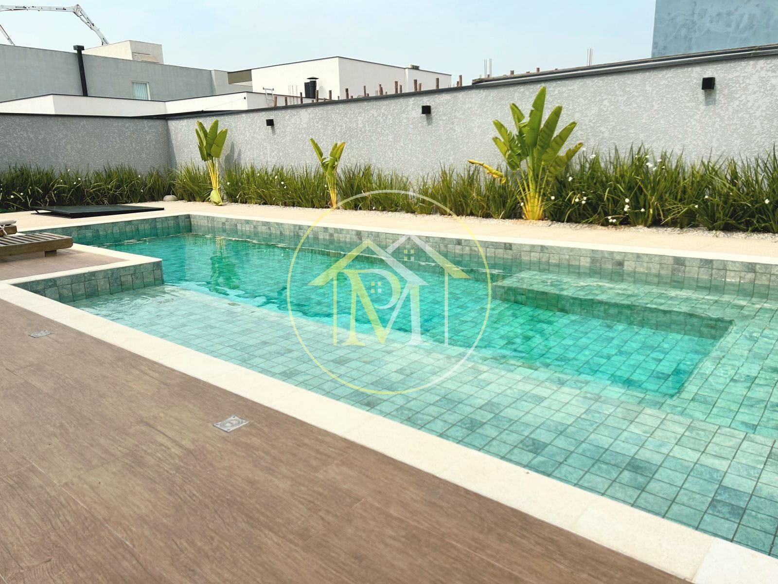 Casa à venda e aluguel com 4 quartos, 323m² - Foto 29