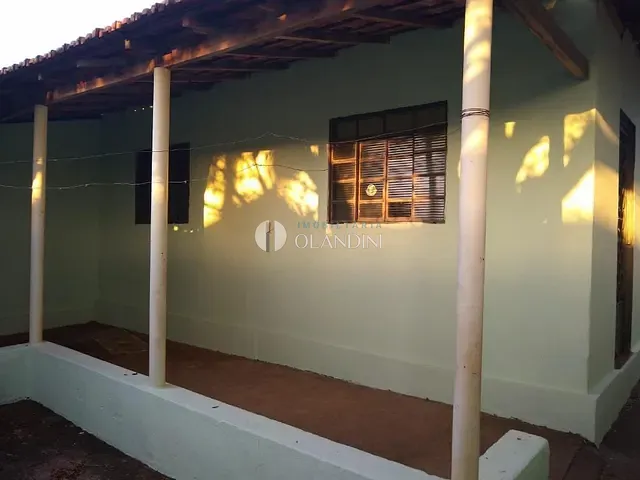 Casa com 200m² 2 quartos e 1 banheiro, à venda, no bairro Jardim Bela Vista II em Artur Nogueira