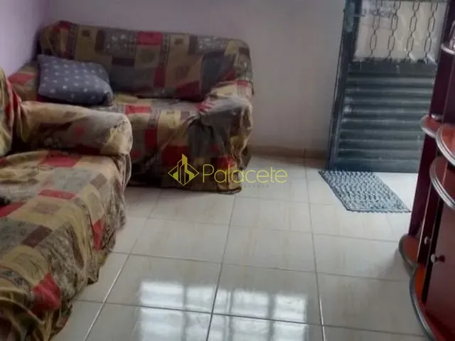 Casa com 148m² 2 quartos e 1 banheiro, à venda, no bairro Residencial Arco-Íris em Pindamonhangaba
