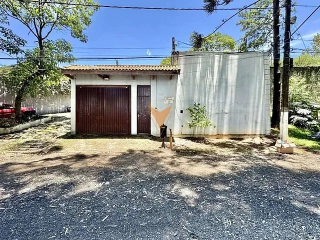 Casa 3 quartos e 4 banheiros, à venda, no bairro Jardim Ana Estela em Carapicuíba
