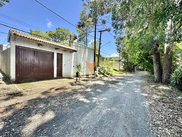 Casa 3 quartos e 4 banheiros, à venda, no bairro Jardim Ana Estela em Carapicuíba