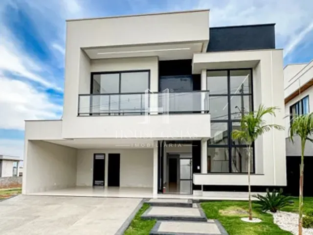Casa com 325m² 3 quartos e 4 banheiros, à venda, no bairro Parqville Pinheiros em Aparecida de Goiânia
