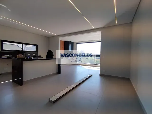Casa com 378m² 3 quartos e 4 banheiros, à venda, no bairro Recanto dos Eucaliptos em São José dos Campos