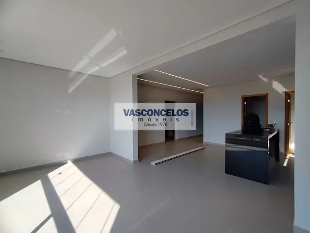 Casa com 378m² 3 quartos e 4 banheiros, à venda, no bairro Recanto dos Eucaliptos em São José dos Campos