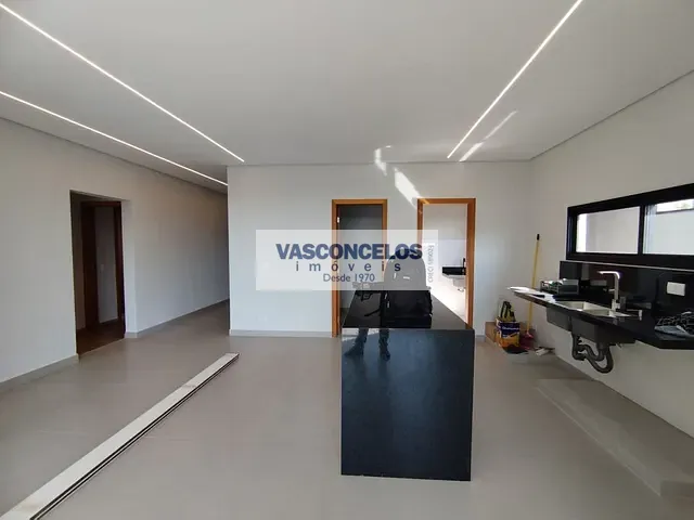 Casa com 378m² 3 quartos e 4 banheiros, à venda, no bairro Recanto dos Eucaliptos em São José dos Campos