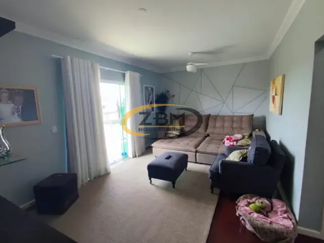 Casa com 363m² 3 quartos e 2 banheiros, à venda, no bairro Jardim Esperança em Londrina