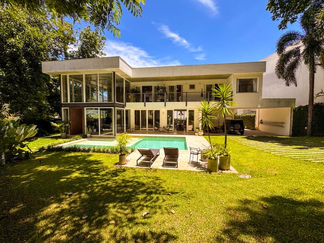 Casa com 505m² 4 quartos e 5 banheiros, à venda, no bairro Itanhangá em Rio de Janeiro